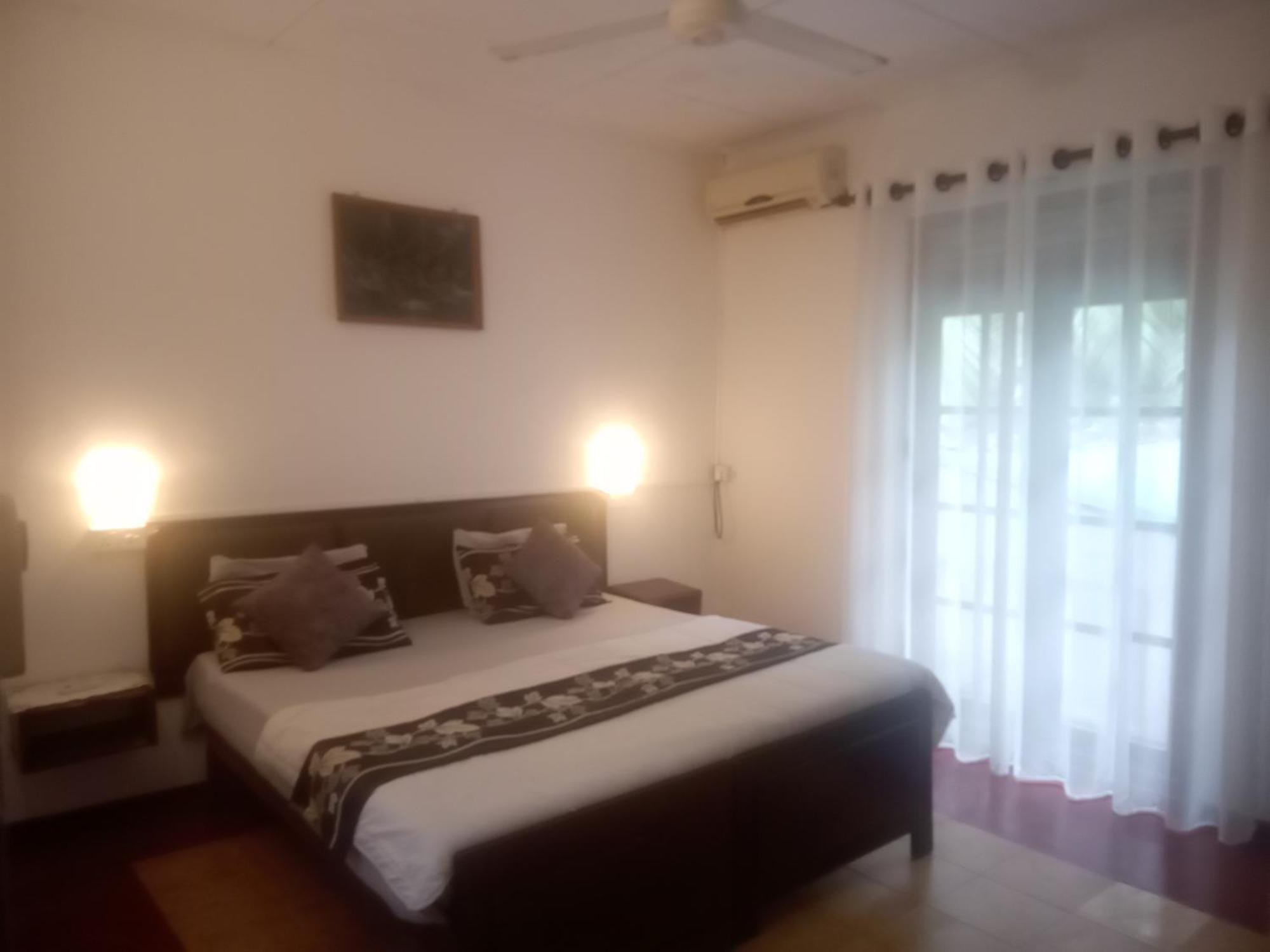 Vidisa Villas ヒッカドゥワ エクステリア 写真